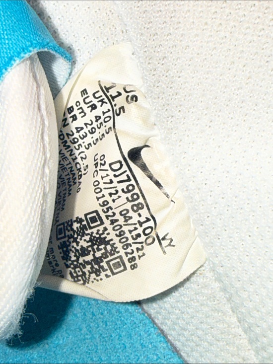 Nike Low-Top Sneakers - White with Teal Swoosh Air Force ones looney toons